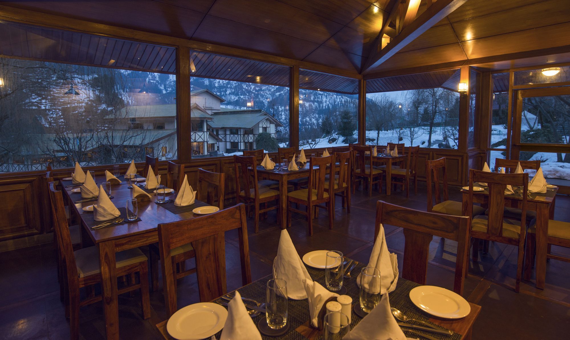 Solang Valley Resort Palchan Exterior photo