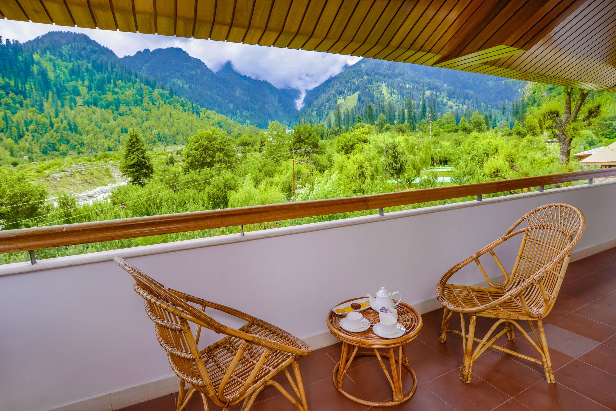 Solang Valley Resort Palchan Exterior photo