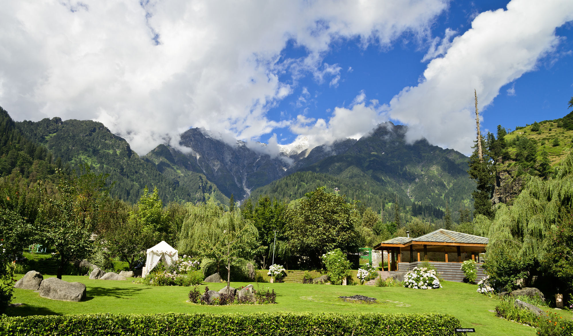 Solang Valley Resort Palchan Exterior photo